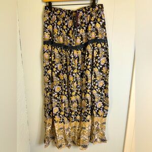 Lascana NWT woman’s boho pull on skirt size 8